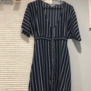 {NWOT} CUTE DRESS 💙